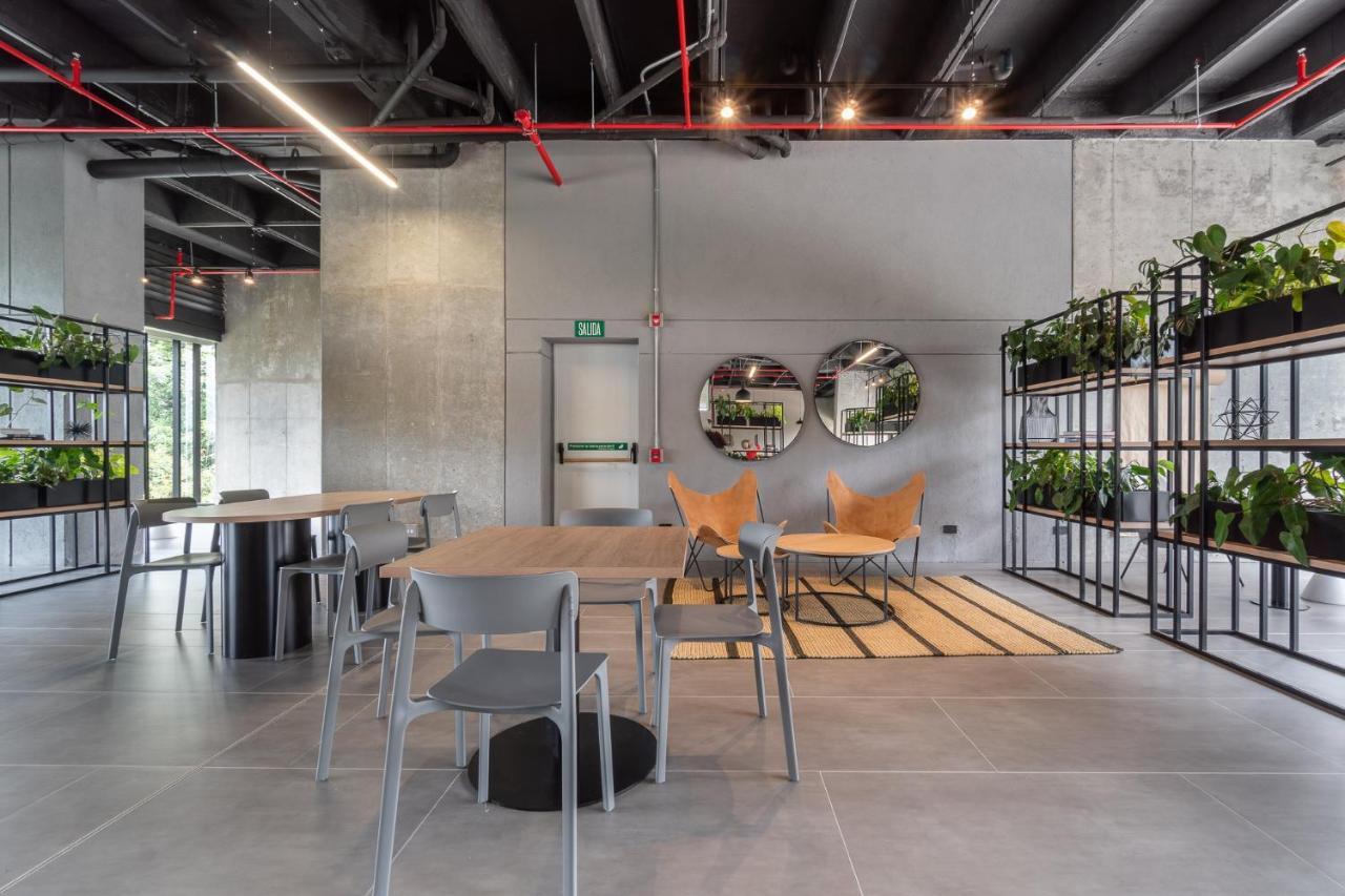 Apartamentos Go Living & Suites By Housy Host Меделин Екстериор снимка
