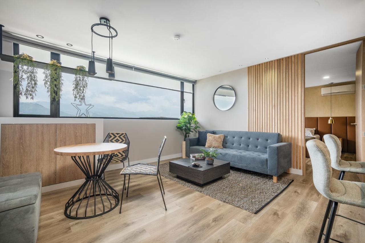 Apartamentos Go Living & Suites By Housy Host Меделин Екстериор снимка